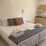Kourkoumelata מלון 2*