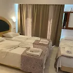 Kourkoumelata 2* ארגוסטולי