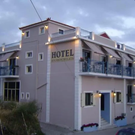 Kourkoumelata Hotell