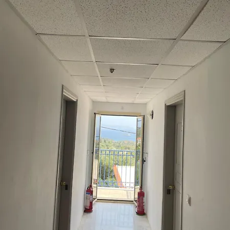 Kourkoumelata Hotell Argostoli (Kefalonia)
