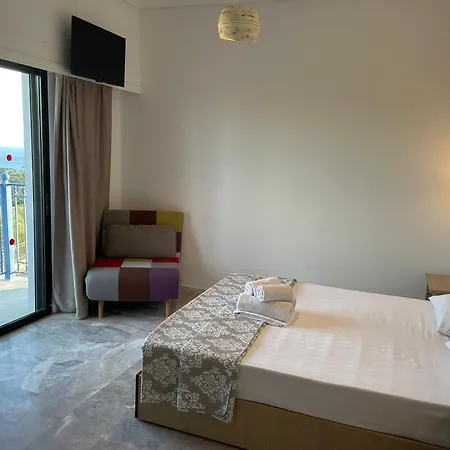 Hotel Kourkoumelata