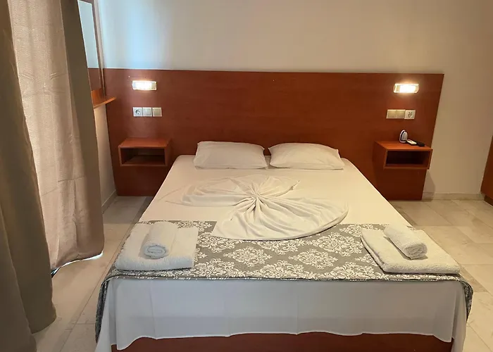 Szálloda Kourkoumelata