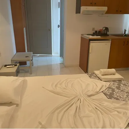 Kourkoumelata 2* Argostoli (Kefalonia)