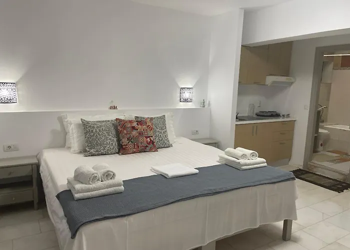 Kourkoumelata Hotel 2*